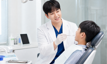 어린이 치아교정, 유치 다 빠질 때까지 기다려야 할까? | 광안 치아교정 류상욱 원장 썸네일 이미지